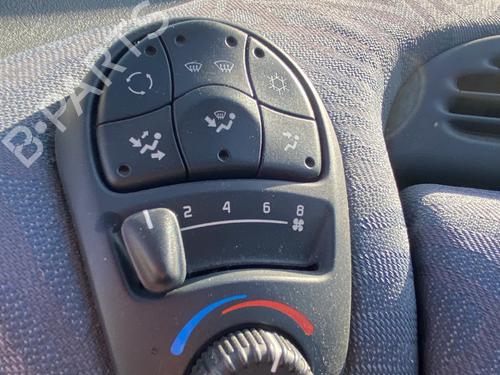 Used Climate control RENAULT ESPACE III (JE0_) 2.2 12V TD (JE0E, JE0H, JE0P) (113 hp) 29026777