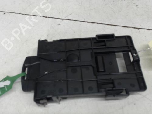 card-reader-renault-laguna-iii-bt01-2007-2008-2009-2010-2011-2012-2013-2014-2015-27118017 main image