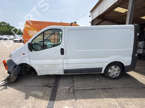 flk-renault-trafic-ii-van-fl-2001-36172729 main image
