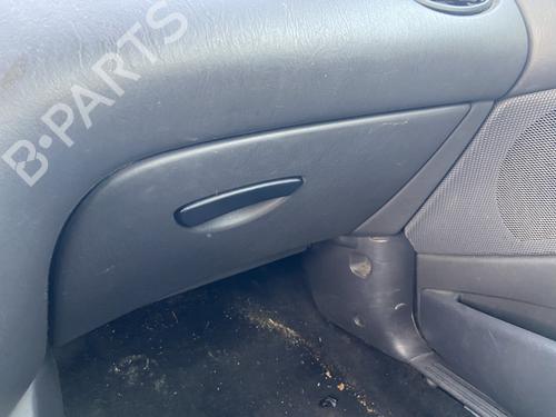Hanskerom FORD FOCUS I (DAW, DBW) 1.8 TDCi (115 hp) 28811587