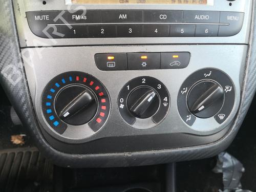 Used Climate control FIAT GRANDE PUNTO (199_) 1.3 D Multijet (75 hp) 27132002