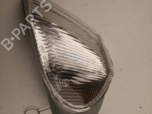 Used Left front indicator RENAULT LAGUNA I (B56_, 556_) 2.0 16V (B56D, B56M) (139 hp) 31355930