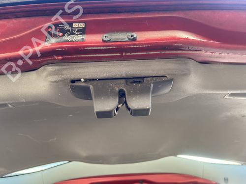 Used Tailgate lock RENAULT SCÉNIC II (JM0/1_) 1.5 dCi (JM1E, JM16) (106 hp) 29610378