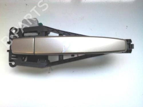 Used Front right exterior door handle OPEL CORSA D (S07) 1.3 CDTI (L08, L68) (90 hp) 27115175