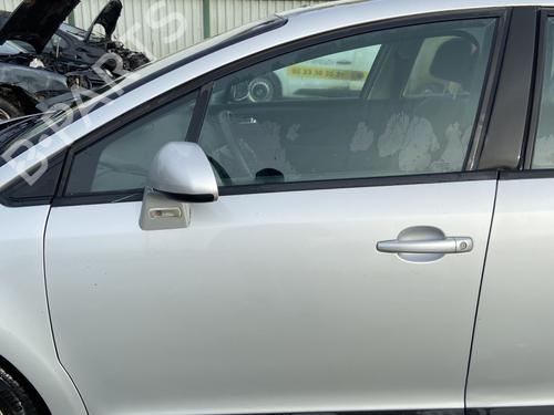 Venstre fortil udvendigt håndtag CITROËN C4 I (LC_) 1.6 16V (109 hp) 30851439