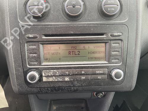 Used Radio VW TOURAN (1T1, 1T2) 1.9 TDI (105 hp) 28493478