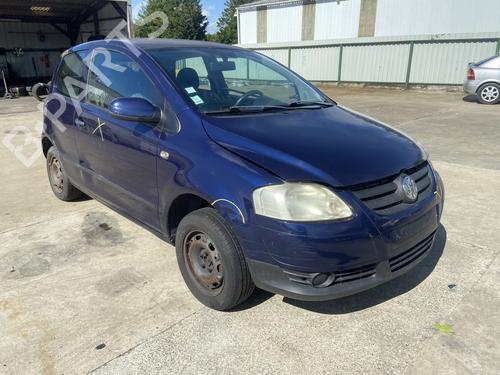 Højre bremsekaliber foran VW FOX Hatchback (5Z1, 5Z3, 5Z4) 1.2 (55 hp) 29073045