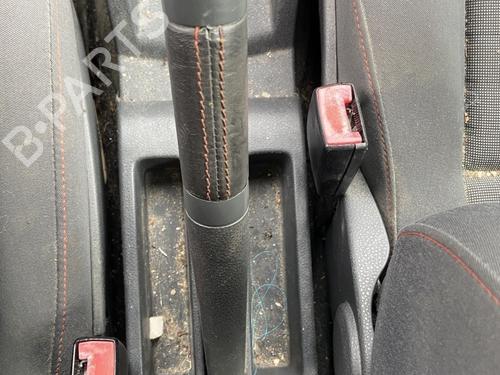 håndbremse VW POLO IV (9N_, 9A_) 1.4 TDI (70 hp) 32429184