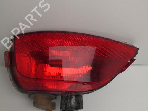 rear-fog-light-renault-megane-iv-hatchback-b9amn_-2015-27138744 main image
