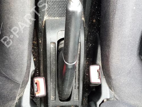 Used Seat buckle FIAT GRANDE PUNTO (199_) 1.3 D Multijet (75 hp) 27109484