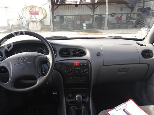 Used ECU airbags HYUNDAI LANTRA II Estate (J-2) 1.9 D (68 hp) 27133581