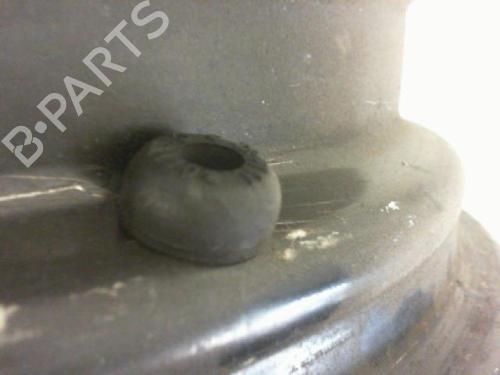 rim-audi-a4-b5-8d2-1994-1995-1996-1997-1998-1999-2000-2001-27134808 main image