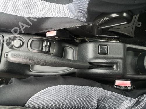 Used Seat buckle PEUGEOT 206+ (2L_, 2M_) 1.4 HDi eco 70 (68 hp) 27104169