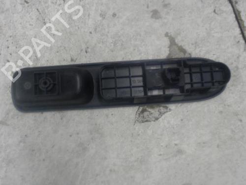 Used Right front window switch PEUGEOT 307 (3A/C) 2.0 HDi 110 (107 hp) 27133707