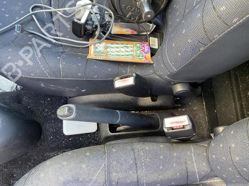 Used Seat buckle RENAULT CLIO II (BB_, CB_) 1.2 16V (BB05, BB0W, BB11, BB27, BB2T, BB2U, BB2V, CB05,... (75 hp) 27208212