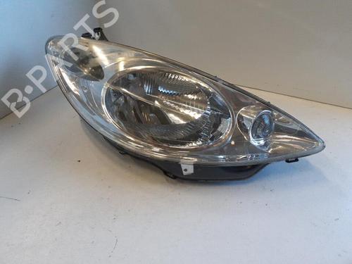 Used Right headlight Right headlight PEUGEOT 1007 (KM_) 1.6 HDi (109 hp) 27120117 27120117