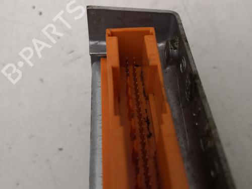 ecu-airbags-peugeot-307-break-3e-2002-2003-2004-2005-2006-2007-2008-2009-27146991 main image