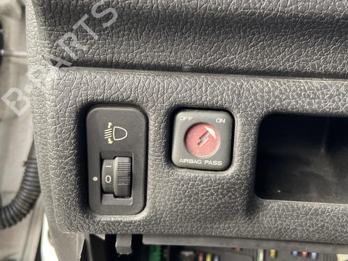 Used Headlight switch PEUGEOT 206 Hatchback (2A/C) 1.4 HDi eco 70 (68 hp) 31069425