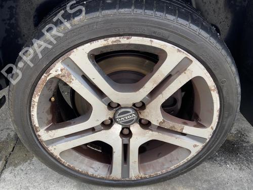 Felga VOLVO V70 II (285) D5 30748020