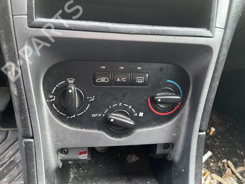 Used Climate control PEUGEOT 307 (3A/C) 2.0 HDi 110 (107 hp) 30849100