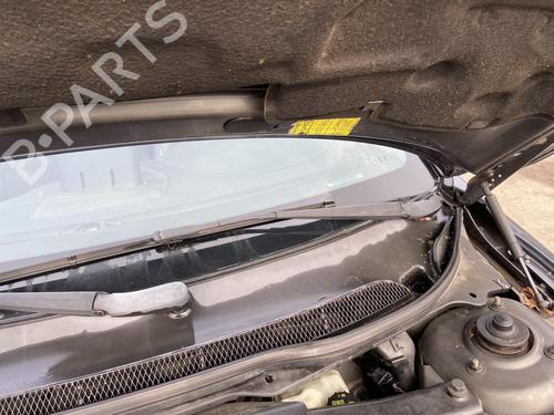 Used Front wiper motor VOLVO V70 II (285) D5 (163 hp) 27112370