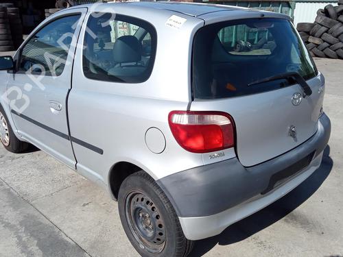 Seat buckle TOYOTA YARIS (_P1_) 1.0 (SCP10_, SCP10R) | BP27142096I32 