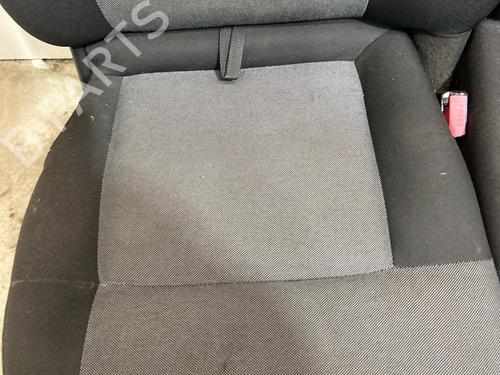 Right front seat RENAULT MASTER III Van (FV) 2.3 dCi 170 FWD (FV0L) | BP39583943C16  - Image 6