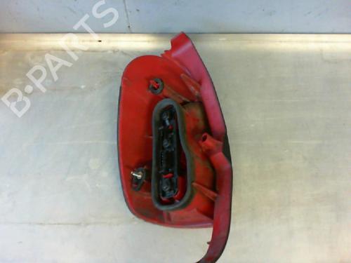 Højre baglygte PEUGEOT 306 Break (7E, N3, N5) 1.4 (75 hp) 27118882
