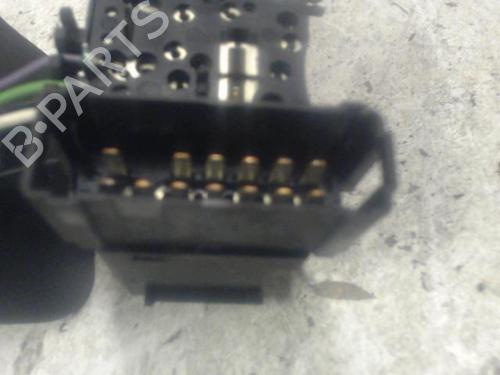 Comutador Comutador RENAULT CLIO II (BB_, CB_) 1.2 16V (BB05, BB0W, BB11, BB27, BB2T, BB2U, BB2V, CB05,... (75 hp) 27130103 27130103