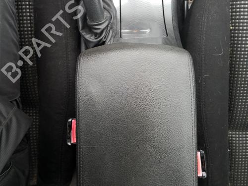Used Seat buckle PEUGEOT 407 (6D_) 2.0 HDi 135 (6DRHRH, 6DRHRE, 6DRHRG, 6DRHRJ) (136 hp) 27104996