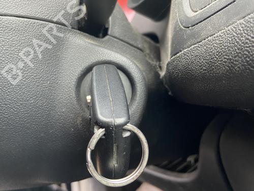 Used Ignition barrel Ignition barrel CITROËN C5 III Break (RW_) 2.0 HDi (136 hp) 31811490 31811490