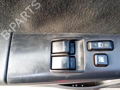 Used Left front window switch TOYOTA COROLLA (_E12_) 2.0 D-4D (CDE120R, CDE120L_) (116 hp) 27144575