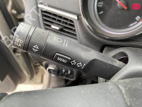 Used Switch OPEL ZAFIRA TOURER C (P12) 2.0 CDTi (75) (130 hp) 27111387