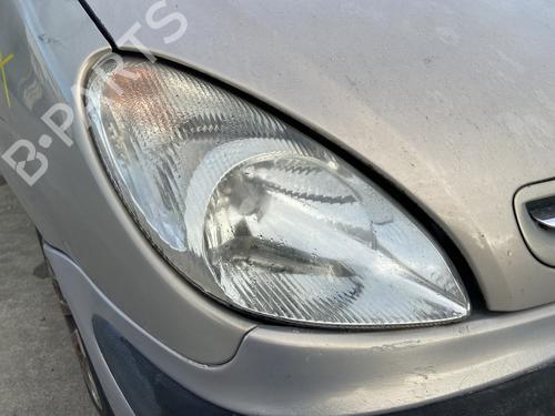 Right headlight CITROËN XSARA PICASSO (N68) 2.0 HDi | BP29148182C29 