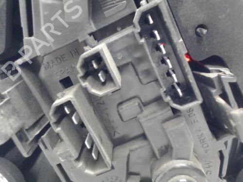 left-taillight-seat-leon-1m1-1999-2000-2001-2002-2003-2004-2005-2006-27117960 main image