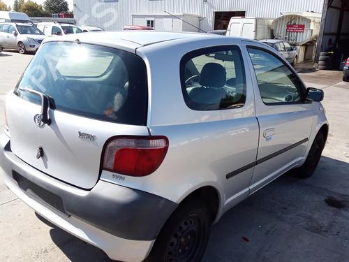 Seat buckle TOYOTA YARIS (_P1_) 1.0 (SCP10_, SCP10R) | BP27142096I32 
