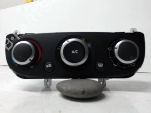 Used Climate control RENAULT CLIO IV Grandtour (KH_) 1.5 dCi 75 (75 hp) 27117205