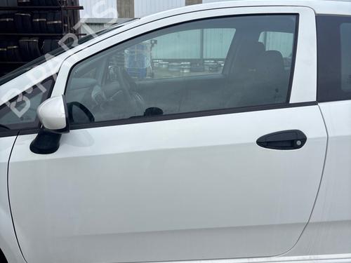 Used Left front door Left front door FIAT PUNTO EVO (199_) 1.3 D Multijet (84 hp) 39970202 39970202