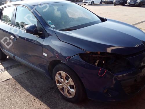Used Windscreen washer tank RENAULT MEGANE III Hatchback (BZ0/1_, B3_) 1.5 dCi (BZ09, BZ0D, BZ1W, BZ29, BZ14) (110 hp) 27140490