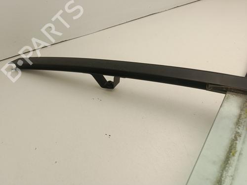 front-right-quarter-glass-renault-scenic-ii-jm01_-2003-2004-2005-2006-2007-2008-2009-2010-29457211 main image