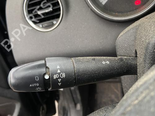 Used Steering column stalk Steering column stalk PEUGEOT 308 SW I (4E_, 4H_) 1.6 HDi (109 hp) 31918928 31918928