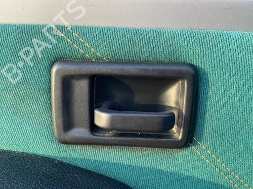 Poignée intérieure avant gauche PEUGEOT 106 II (1A_, 1C_) 1.0 i (50 hp) 30814038