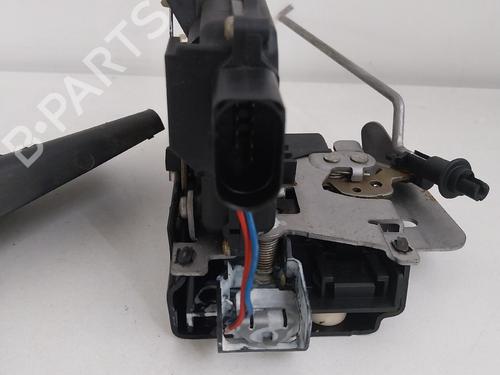 Front left lock AUDI A4 B6 Avant (8E5) 1.9 TDI | BP32359197C98 - Image 4