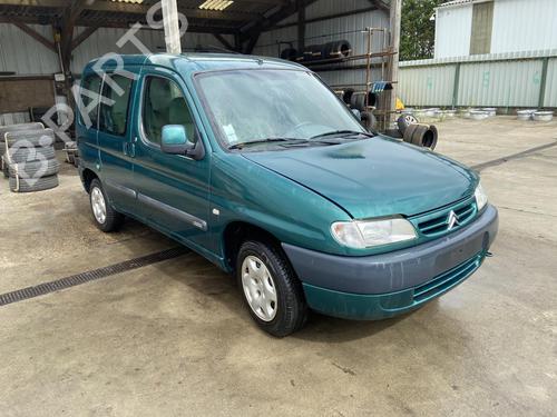 Frontplade/Frontkurv CITROËN BERLINGO / BERLINGO FIRST Box Body/MPV (M_) 1.9 D 70 (MBWJZ, MCWJZ) (69 hp) 27177490