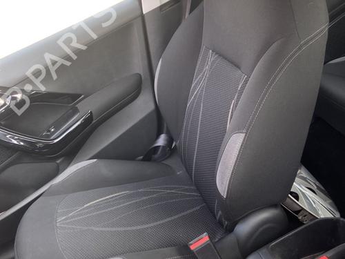 Used Right front seat Right front seat PEUGEOT 208 I (CA_, CC_) 1.4 HDi (68 hp) 33570750 33570750