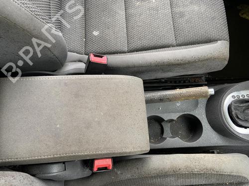 Used Seat buckle VW TOURAN (1T3) 1.6 TDI (105 hp) 27112599