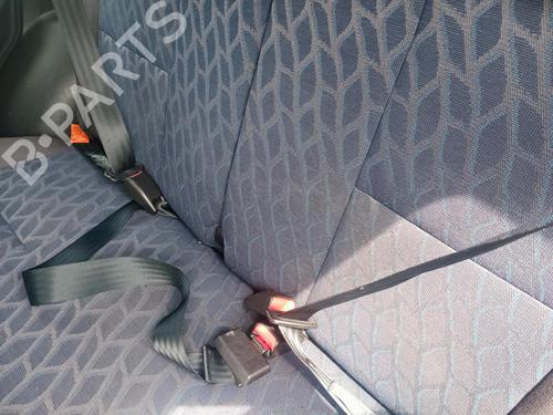 Used Seat buckle MITSUBISHI PAJERO PININ I (H6_W, H7_W) 2.0 GDI (H67W, H77W) (129 hp) 27125098