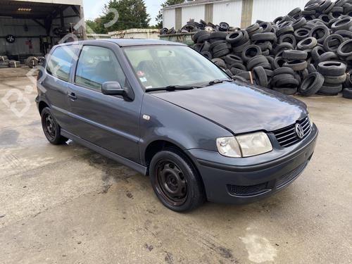Used Right front brake caliper VW POLO (6N2) 1.4 TDI (75 hp) 27112833