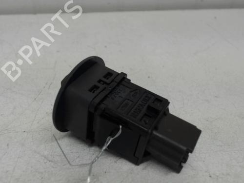 Switch RENAULT LAGUNA III (BT0/1) 1.5 dCi (BT00, BT0A, BT0T, BT1J) | BP27118018I30 