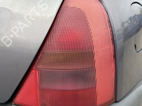 Used Right taillight Right taillight RENAULT CLIO II (BB_, CB_) 1.2 (BB0A, BB0F, BB10, BB1K, BB28, BB2D, BB2H, CB0A,... (58 hp) 33044631 33044631